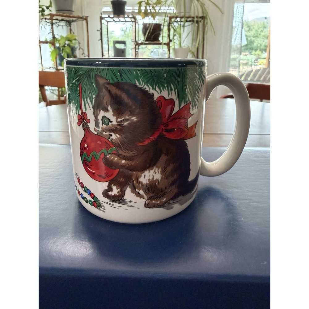 Vintage Potpourri Press Christmas Mischief Kittens Ornaments‎ 1987 Holiday Mug